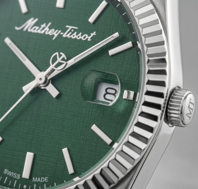 Mathey-Tissot Mathy III H810AV Yeşil Kadran Çelik Kordonlu Erkek Kol Saati - görsel 3